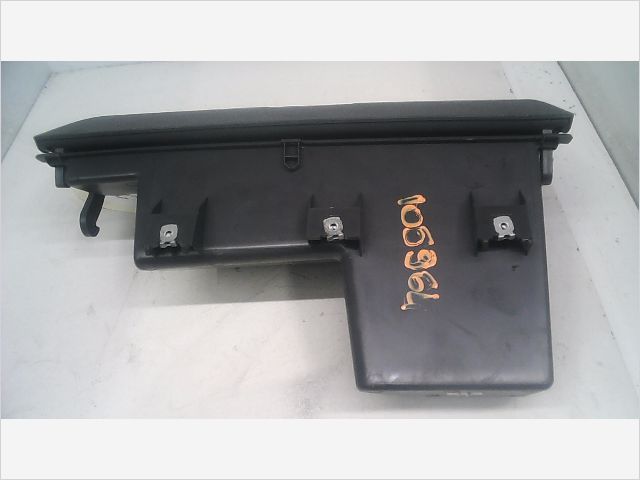 Boite à gants Volkswagen FOX 3-5 portes (5Z1, 5Z3, 5Z4) 1.4 tdi (2005-2009)