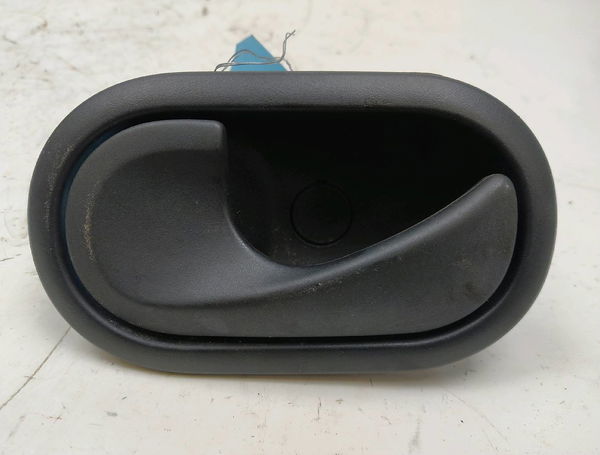 Poignee int porte avg Renault KANGOO Express (FW0-1_) 1.5 dci 95 (fw16) (2019)