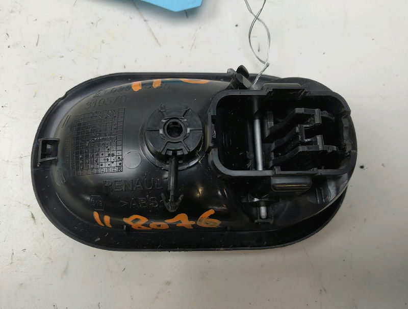 Poignee int porte avg Renault KANGOO Express (FW0-1_) 1.5 dci 95 (fw16) (2019)