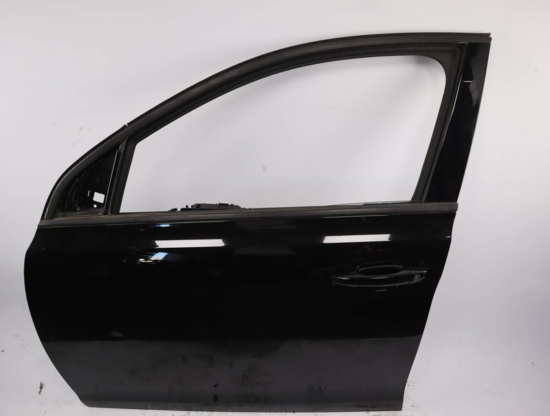 Porte avant gauche Peugeot 308 II (LB_, LP_, LW_, LH_, L3_) 1.6 hdi (2013-2021)