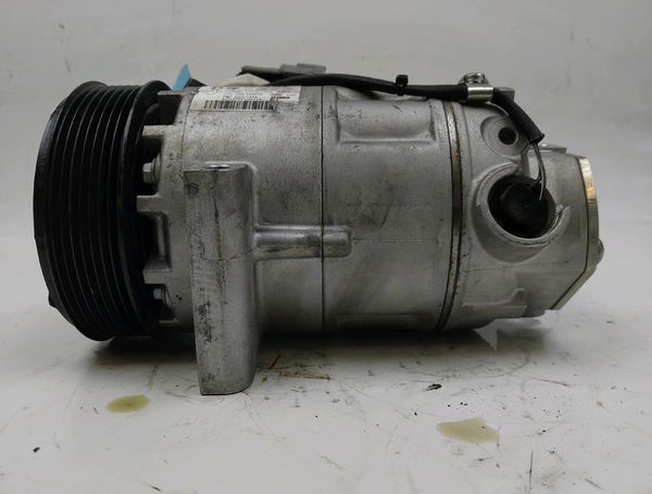 Compresseur air conditionne Renault CLIO IV (BH_) 0.9 tce 90 (2012) 5 portes