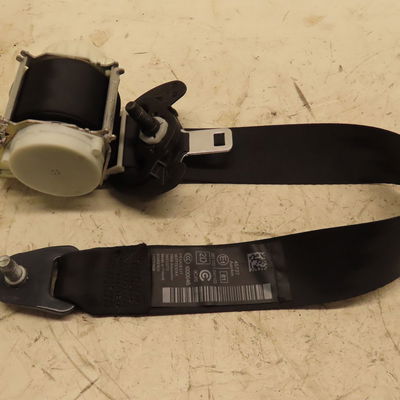 Ceinture arrière droite Peugeot 308 SW II (LC_, LJ_, LR_, LX_, L4_) 1.6 bluehdi 100 (2014-2021)