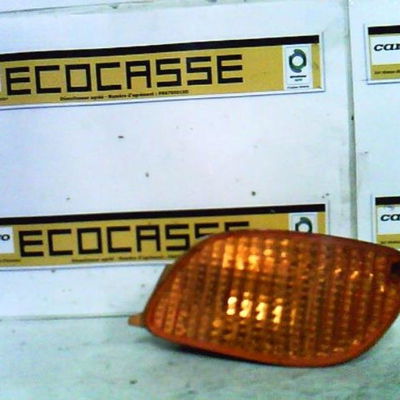 Clignotant gauche Ford FOCUS I Clipper (DNW) 1.8 turbo di - tddi (1999-2004)