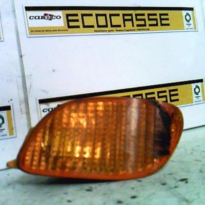 Clignotant gauche Ford FOCUS I (DAW, DBW) 2.0 16v (1998-2004)