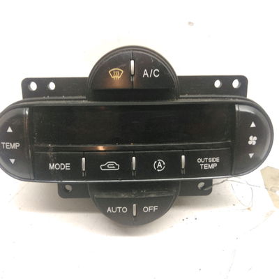 Commande de chauffage Kia CARENS II Monospace (FJ) 2.0 crdi (2002)