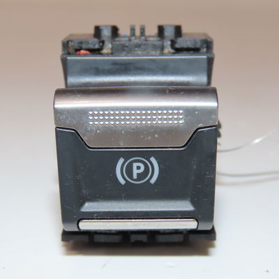 Interrupteur commande de frein a main Peugeot 2008 II (UD_, US_, UY_, UK_) 1.2 puretech 130 (2019)