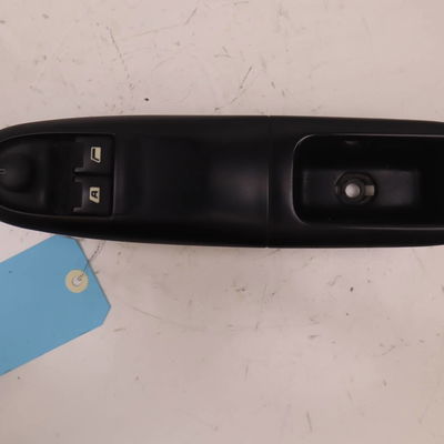 Commande lève-glace porte avant gauche Peugeot 406 (8B) 2.0 hdi 110 (1998-2001) 4 portes