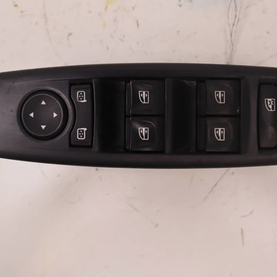 Commande lève-glace porte avant gauche Renault LAGUNA III (BT0-1) 1.5 dci (bt00, bt0a, bt0t, bt1j) (2007-2015) 5 portes