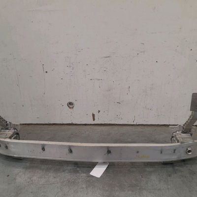 Renfort pare-choc avant Peugeot 208 I (CA_, CC_) 1.2 vti 82 (2012)