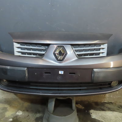 Pare-choc avant Renault SCÉNIC II (JM0-1_) 1.5 dci (jm0f) (2003-2006) 5 portes