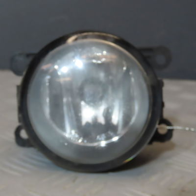 Phare antibrouillard avant gauche Renault MEGANE III 3-5 portes (BZ0-1_, B3_) 1.5 dci (bz09, bz0d, bz1w, bz29, bz14) (2009) 5 portes