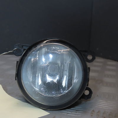 Phare antibrouillard avant droit Renault MEGANE III 3-5 portes (BZ0-1_, B3_) 1.5 dci (bz09, bz0d, bz1w, bz29, bz14) (2009) 5 portes