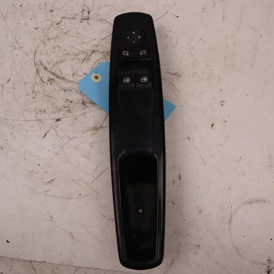 Commande lève-glace porte avant gauche Renault MEGANE III 3-5 portes (BZ0-1_, B3_) 1.5 dci (bz0c) (2008-2015) 5 portes