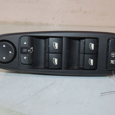 Commande lève-glace porte avant gauche Citroën C4 PICASSO I Monospace (UD_) 1.6 hdi 110 (2010-2013) 5 portes
