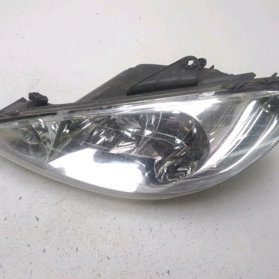 Phare gauche Peugeot 206 3-5 portes (2A-C) 2.0 hdi 90 (1999-2009) 5 portes