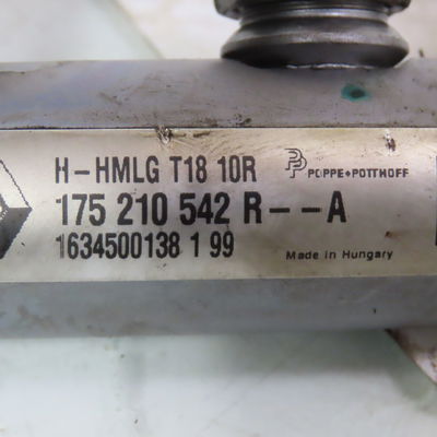Rampe injection Renault MEGANE IV 3-5 portes (B9A-M-N_) 1.6 dci 130 (b9a4) (2015)
