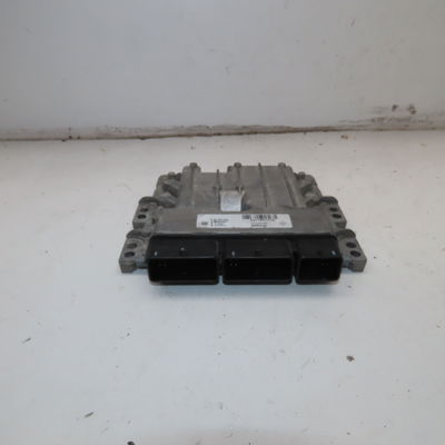 Calculateur moteur Renault CAPTUR I (J5_, H5_) 1.2 tce 120 (2013)