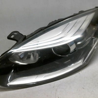 Phare gauche Renault MEGANE III Grandtour (KZ0-1) 1.5 dci (kz09, kz0d, kz1g, kz29, kz14, kz1w, kz10, kz1f,... (2009) 5 portes