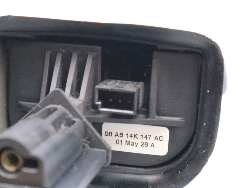 Commande autoradio Ford FOCUS I Clipper (DNW) 1.8 turbo di - tddi (1999-2004)