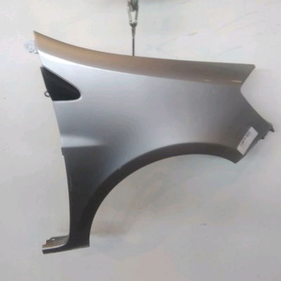 Aile avant droite Renault CLIO III (BR0-1, CR0-1) 1.6 16v (br05, br0b, br0y, br15, br1j, br1m, br1y, cr0b,... (2005-2014) 5 portes