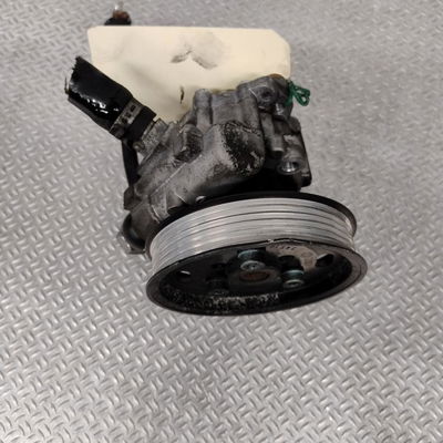Pompe direction assistee Audi A4 B7 Avant (8ED) 1.9 tdi (2004-2008)