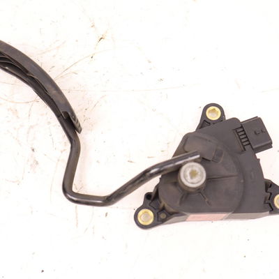 Pedale accelerateur Renault MODUS - GRAND MODUS (F-JP0_) 1.2 (jp0c, jp0k, fp0c, fp0k, fp0p, jp0p, jp0t) (2004) 5 portes