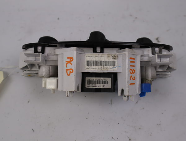 Commande de chauffage Dacia DUSTER (HS_) 1.5 dci (hsaj) (2010-2018)