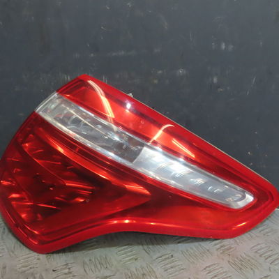 Feu arrière droit Citroën C4 PICASSO I Monospace (UD_) 1.6 hdi (2007-2013) 5 portes