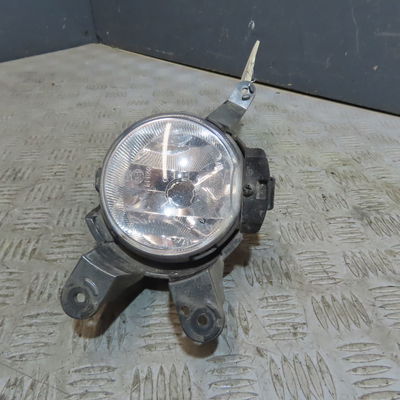 Phare antibrouillard avant droit Chevrolet CRUZE (J300) 2.0 cdi (2010)