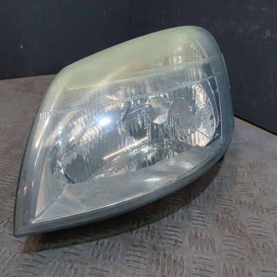 Phare gauche Peugeot PARTNER Camionnette-Monospace (5_, G_) 1.9 d (1996-2002) 3 portes