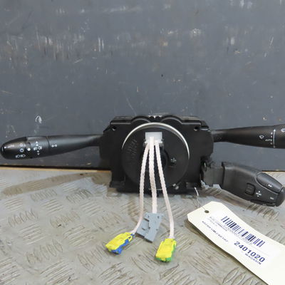 Bloc commodos Citroën C5 I (DC_) 2.0 16v (dcrfnc, dcrfnf) (2001-2004)