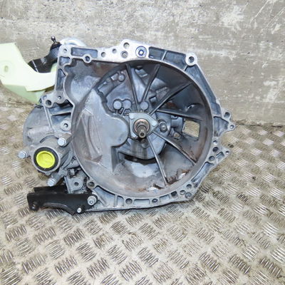Boîte à vitesse mecanique Peugeot 208 I (CA_, CC_) 1.6 hdi - bluehdi 75 (2013) 5 portes