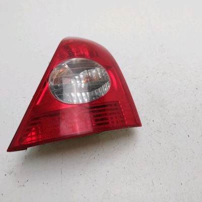 Feu arrière droit Renault CLIO II (BB_, CB_) 1.2 (bb0a, bb0f, bb10, bb1k, bb28, bb2d, bb2h, cb0a,... (1998-2010) 5 portes