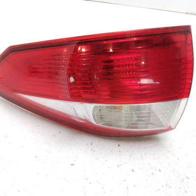 Feu arrière droit Ford C-MAX II (DXA-CB7, DXA-CEU) 1.6 tdci (2010-2019) 5 portes