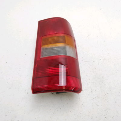 Feu arrière droit Peugeot EXPERT Camionnette (222) 1.9 d 70 (1998-2006)