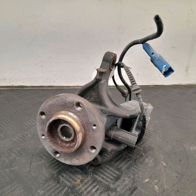 Fusee avd Peugeot 208 I (CA_, CC_) 1.2 vti 82 (2012)