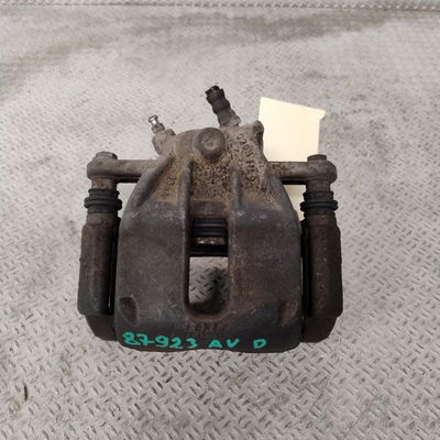Etrier de frein avant droit Renault CLIO III (BR0-1, CR0-1) 1.5 dci (c-br0g, c-br1g) (2005-2012) 5 portes