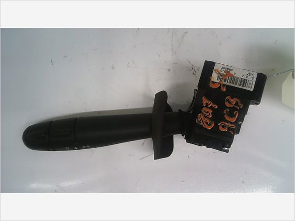 Commande eclairage Renault SCÉNIC I Monospace (JA0-1_, FA0_) 1.9 dci (ja05, ja1f) (1999-2003) 5 portes