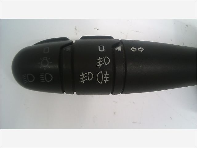 Commande eclairage Renault SCÉNIC I Monospace (JA0-1_, FA0_) 1.9 dci (ja05, ja1f) (1999-2003) 5 portes