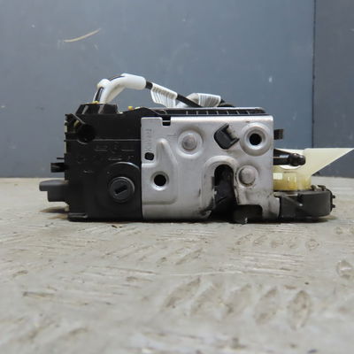 Serrure porte avg Peugeot 2008 I (CU_) 1.2 vti (2013-2018)