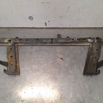 Traverse inférieure armature avant Renault CLIO III (BR0-1, CR0-1) 1.2 16v (br0r, br1d, br1l, cr0r) (2005-2014)