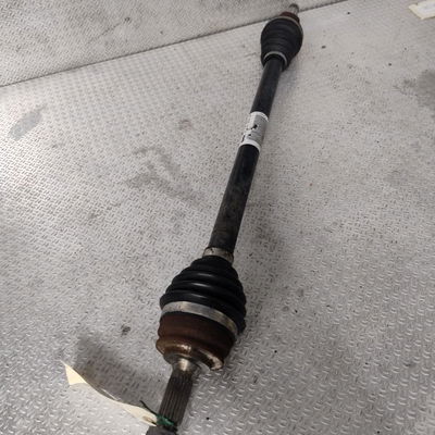 Transmission avant droite Peugeot 208 I (CA_, CC_) 1.2 vti 68 - puretech 68 (2016) 5 portes
