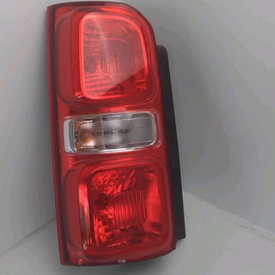 Feu arrière gauche Peugeot EXPERT Camionnette (V_) 2.0 bluehdi 120 (2016)