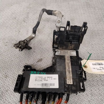 Platine fusible av Citroën C4 II (NC_) 1.6 hdi 90 (2009) 5 portes
