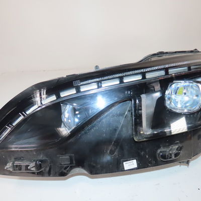 Phare gauche Peugeot 3008 SUV (MC_, MR_, MJ_, M4_) 1.6 bluehdi 120 (2016)