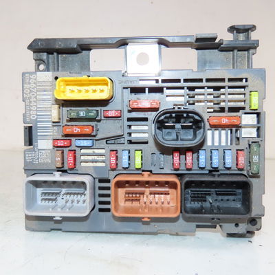 Bsm (boitier servitude moteur) Peugeot 3008 Monospace (0U_) 1.6 hdi (2009-2016) 5 portes
