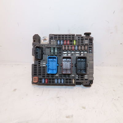 Platine fusible av Citroën DS4 (NX_) 1.6 hdi 115 (2012-2015)