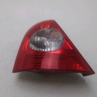 Feu arrière gauche Renault CLIO II (BB_, CB_) 1.2 (bb0a, bb0f, bb10, bb1k, bb28, bb2d, bb2h, cb0a,... (1998-2010) 5 portes