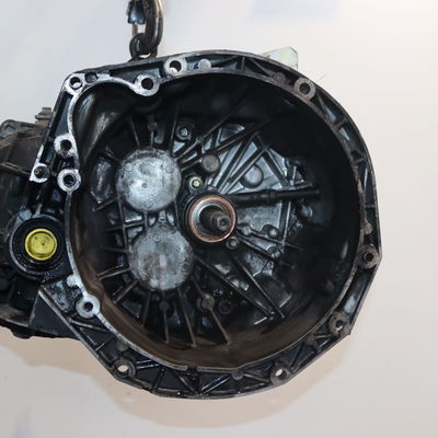 Boîte à vitesse mecanique Opel VIVARO A Fourgon (X83) 1.9 dti (f7) (2001-2014)