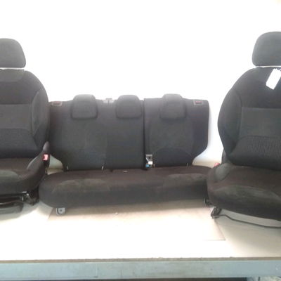 Interieur complet Citroën C3 II (SC_) 1.4 hdi 70 (sc8hzc, sc8hr0, sc8hp4) (2009) 5 portes